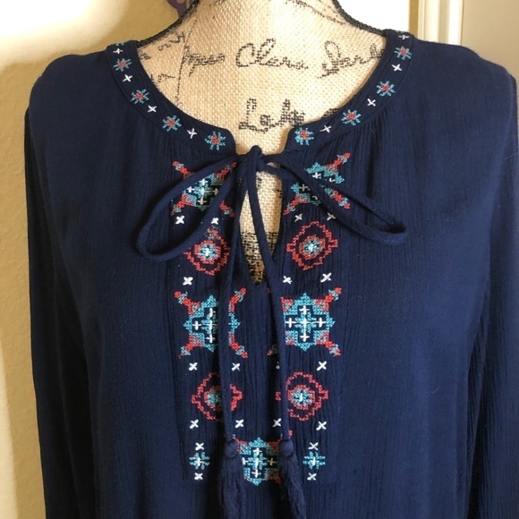 Daniel Rainn Embroidered Aztec Style Navy Blue Long Sleeve Blouse Size S - Picture 3 of 8